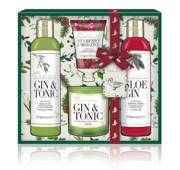 Baylis & Harding Dárková sada péče o tělo se svíčkou Winter Wonderland 4 ks porovnat ceny