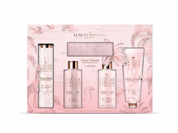 Grace Cole Dárková sada péče o tělo s flanelovým ručníkem vanilka a mandle 5 ks porovnat ceny