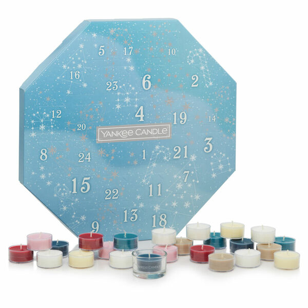 YANKEE CANDLE  Adventní věnec čajové svíčky 24 kusů + svícen Vánoční dárková sada porovnat ceny