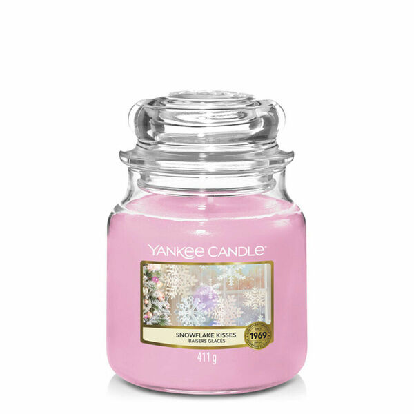 YANKEE CANDLE Classic Vonná svíčka střední Snowflake Kisses 411 g porovnat ceny