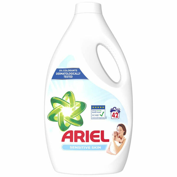 ARIEL Sensitive Tekutý prací prostředek 2,31 l 42 Praní porovnat ceny