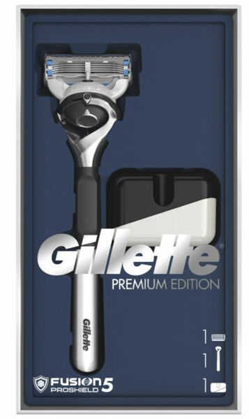 Gillette Dárkové balení Fusion5 ProShield Chill Chromovaný holicí strojek + Stojan porovnat ceny