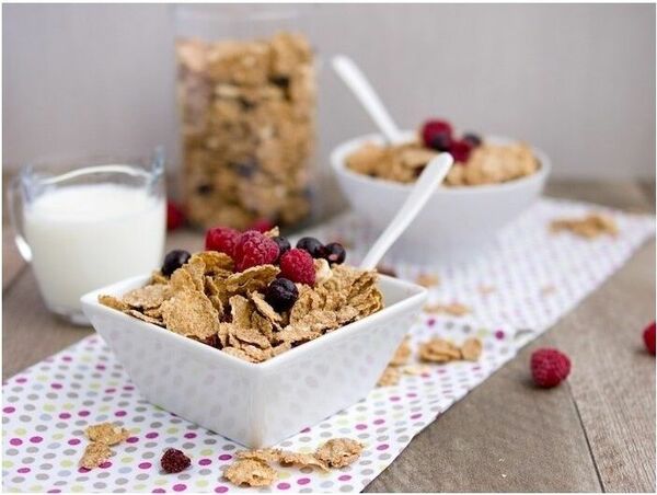 Bezva müsli Lupínkové s malinami a bílou čokoládou 250g porovnat ceny