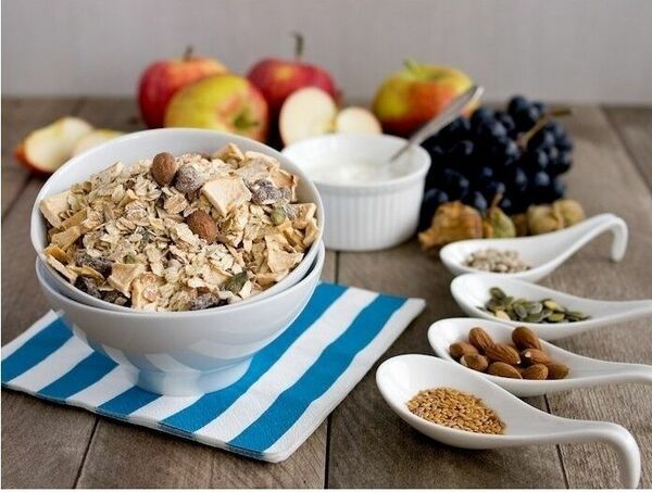 Bezva müsli Sypané špaldové s jablky a ořechy 500g porovnat ceny